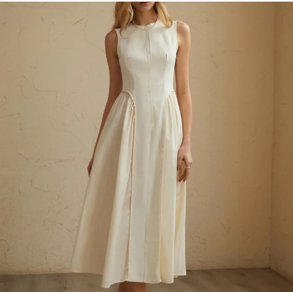 Commense Cream/White Midi Dress